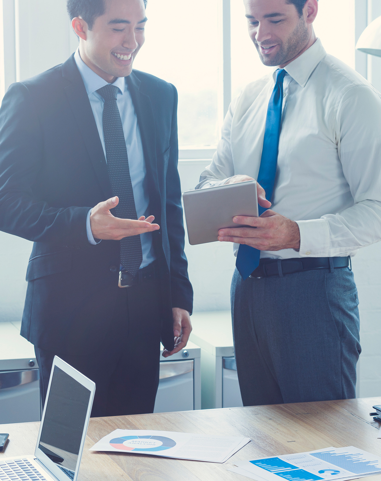 White collar,memorandum,Business office,One-button lock